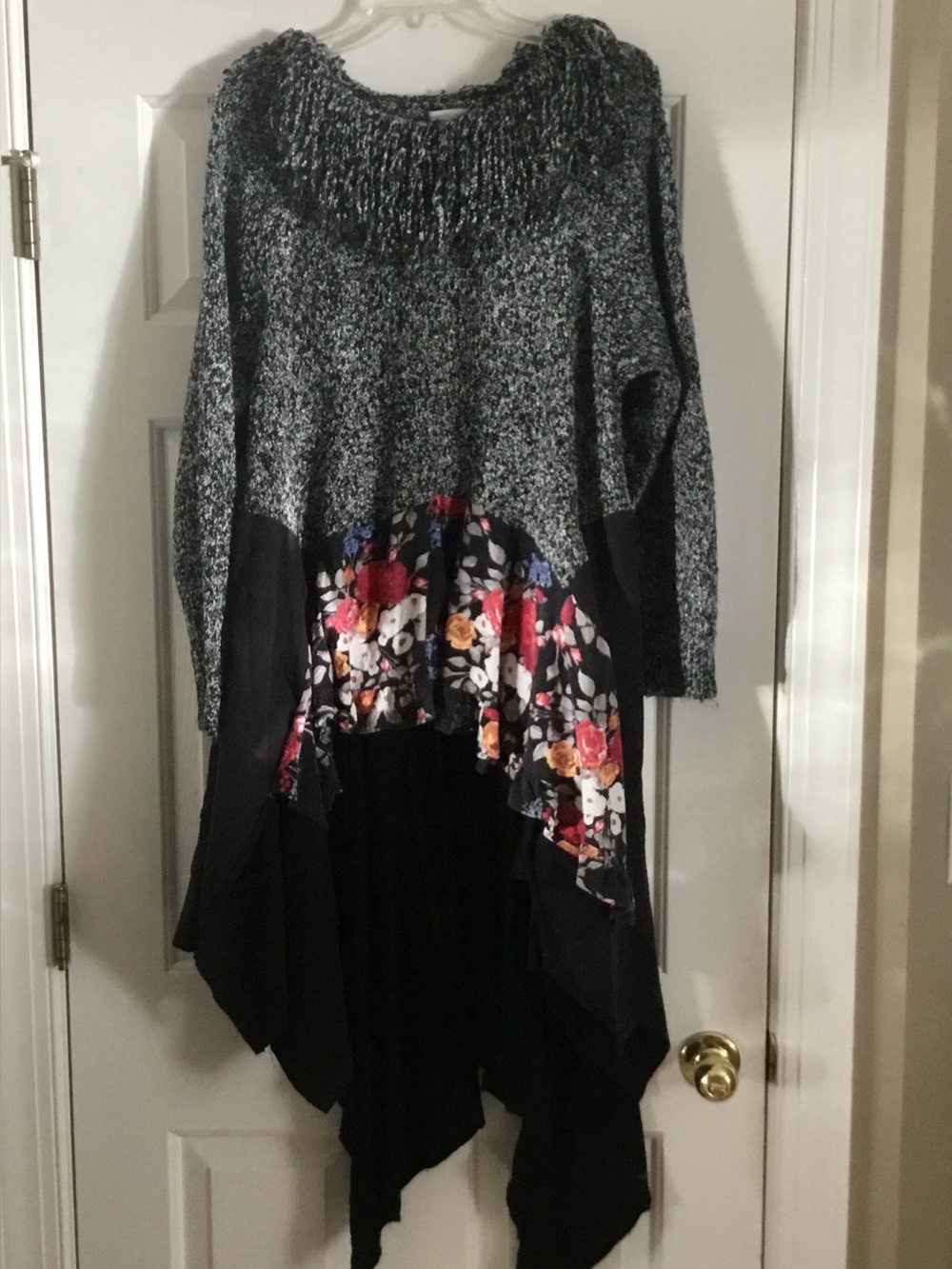 THE MORGAN FACTORY upcycled Sweater fringe tunic L XL